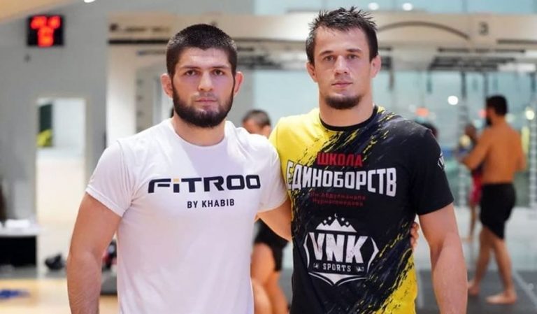 Усман Нурмагомедов подписан в Bellator