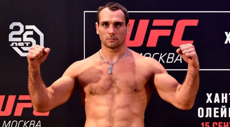 Алексей Кунченко уволен из UFC