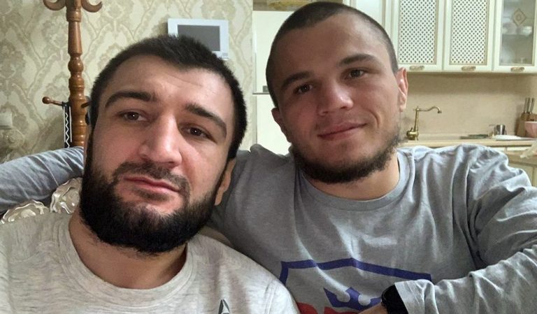 Абубакар и Умар Нурмагомедовы выступят на турнире UFC 260 в Лас-Вегасе