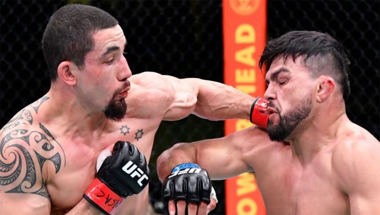 Результаты UFC on ESPN 22: Роберт Уиттакер победил Келвина Гастелума