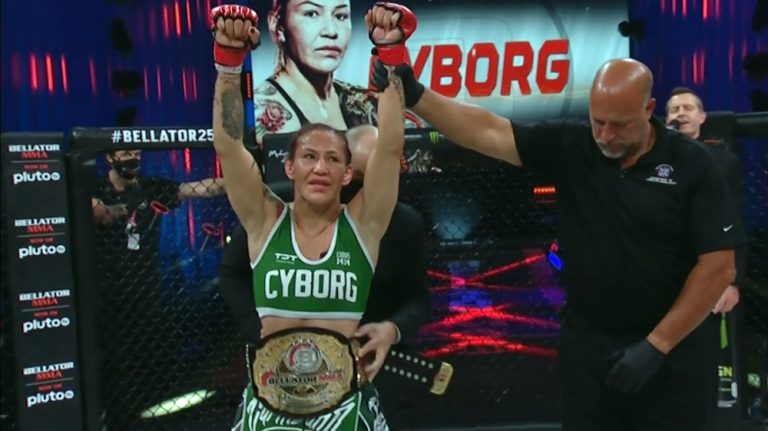 Результаты Bellator 259: Крис Киборг нокаутировала Лесли Смит