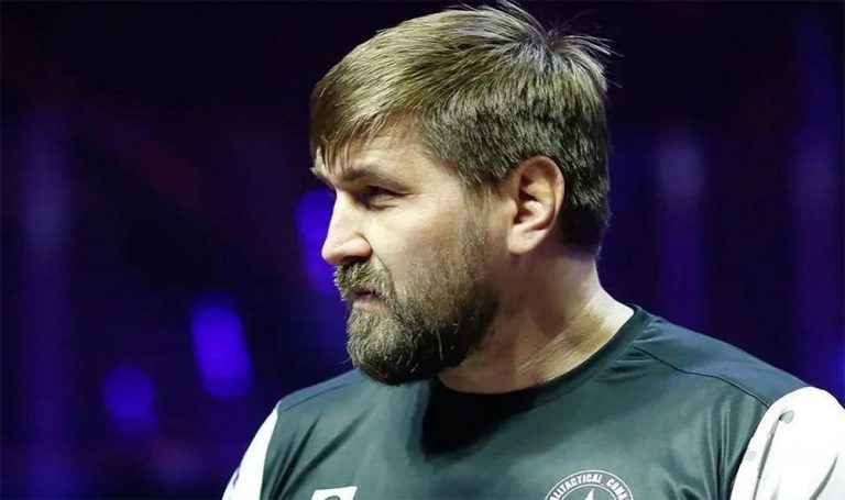 Виталий Минаков в октябре проведет бой в Bellator