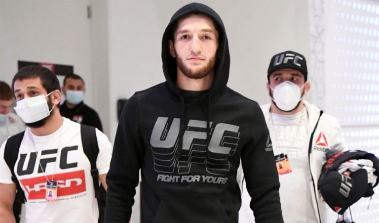 Бой Тагира Уланбекова в UFC снова отменен