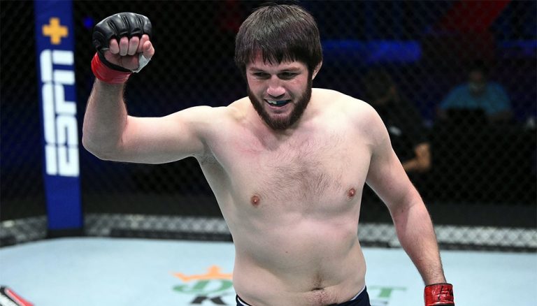 Алиасхабу Хизриеву снова назначен дебютный бой в UFC