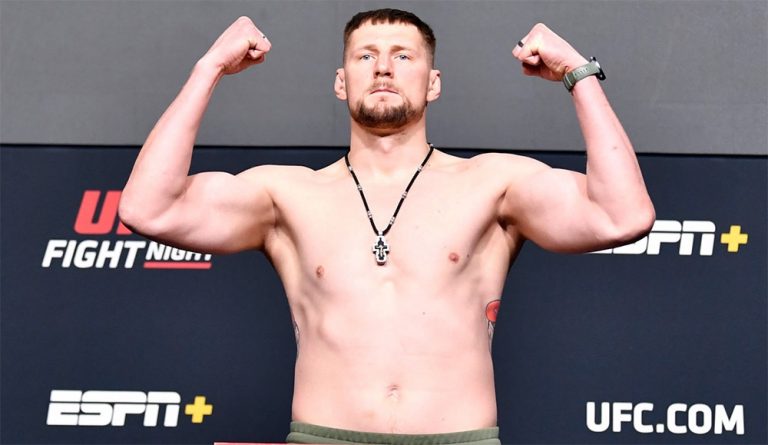 Назван следующий соперник Александра Волкова в UFC