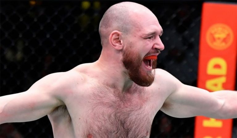 Русский нокаутер в UFC: «Лезгинка – самый мужской танец в мире»