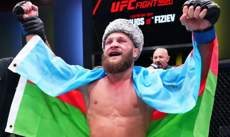 Рафаэль Физиев вытеснил Тони Фергюсона из топовой десятки легковесов UFC