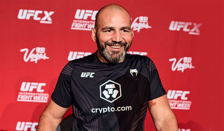 Гловер Тейшейра идет на рекорд UFC