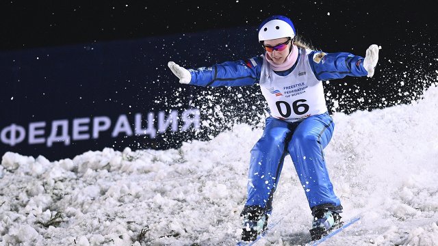 Орлова и Спиридонова вышли в финал Олимпиады в лыжной акробатике