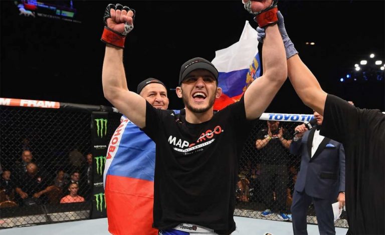 Российский флаг возвращается в UFC