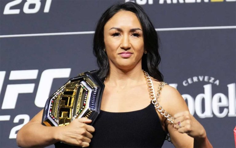 Бывшая чемпионка UFC Карла Эспарза уволена из организации