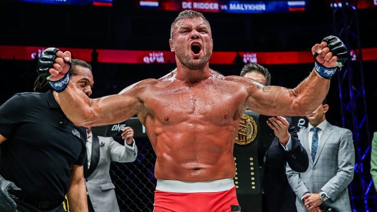 Обладатель трех поясов One Championship Малыхин отказался переходить в UFC