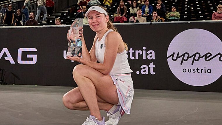 Александрова пробилась в полуфинал турнира WTA 1000 в Дохе.