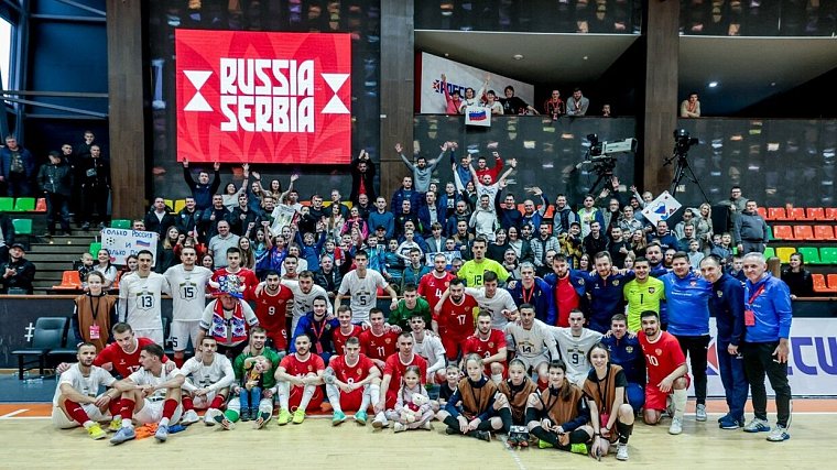 Россия и Сербия встретились на футбольном поле Петербурга