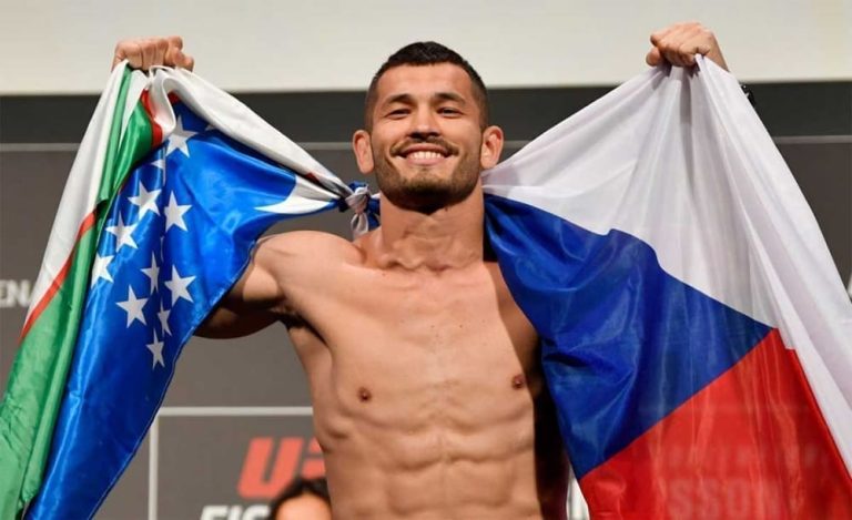 Махмуд Мурадов завершил карьеру в UFC.