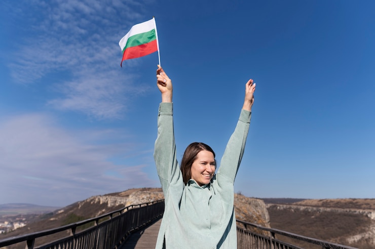 Тансыккужина победила на чемпионате мира без флага и сфотографировалась с российским триколором.