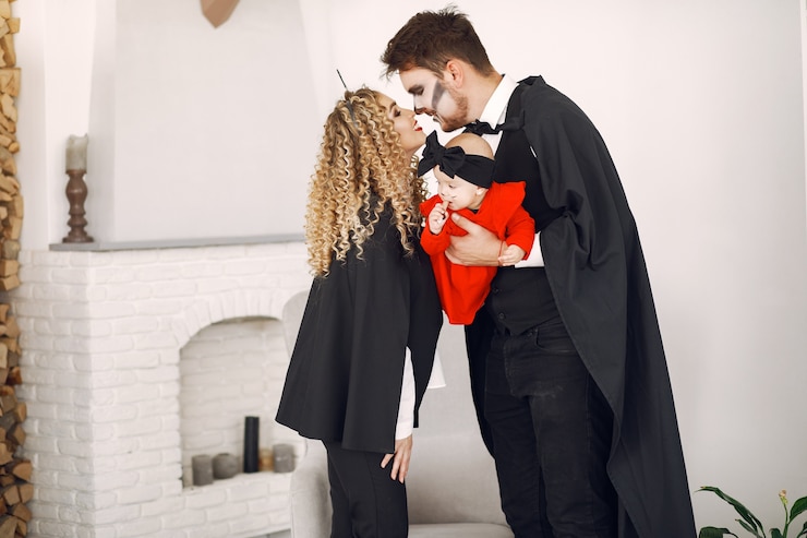 Алекс Перейра и Магомед Анкалаев провели финальную битву взглядов