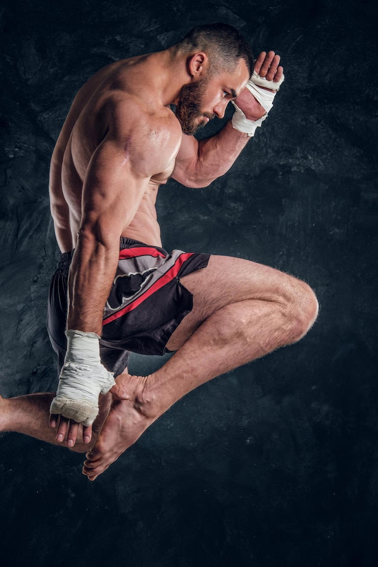 Боец UFC Волков исключил возможность поединка с Алмейдой