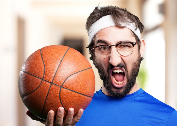 «Болельщики считают, что руководство украло клуб» – интервью с лидером фанатского сообщества «Куньлуня»