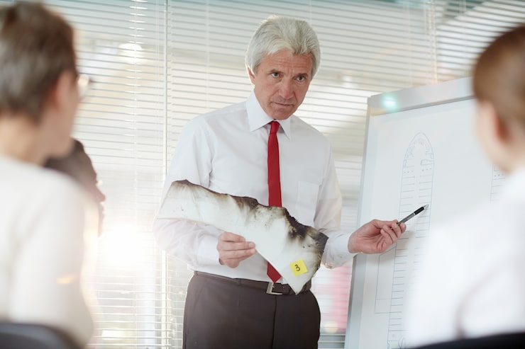 Гришин: Команда Карпина пока не понимает, во что играть и как правильно это делать