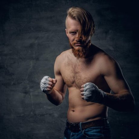 Бой Перейры и Джонса может состояться, МакГрегор выступит в июле